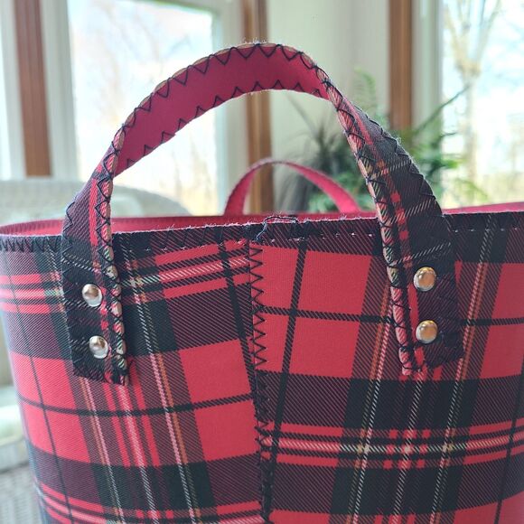 Hallmark Buffalo Plaid Tote Basket - Red and Black - 12.75" Tall - New With Tag - Picture 3 of 10